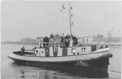  Tugboat Y 8015. Date and place unknown. (Photo: © Collection Jan Klootwijk). 